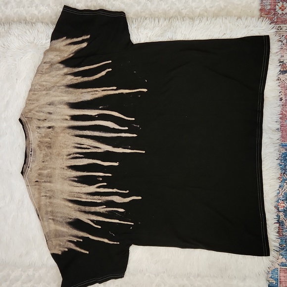 Forever 21 ACDC Paint Splatter Print Graphic Band T-shirt - Picture 6 of 10